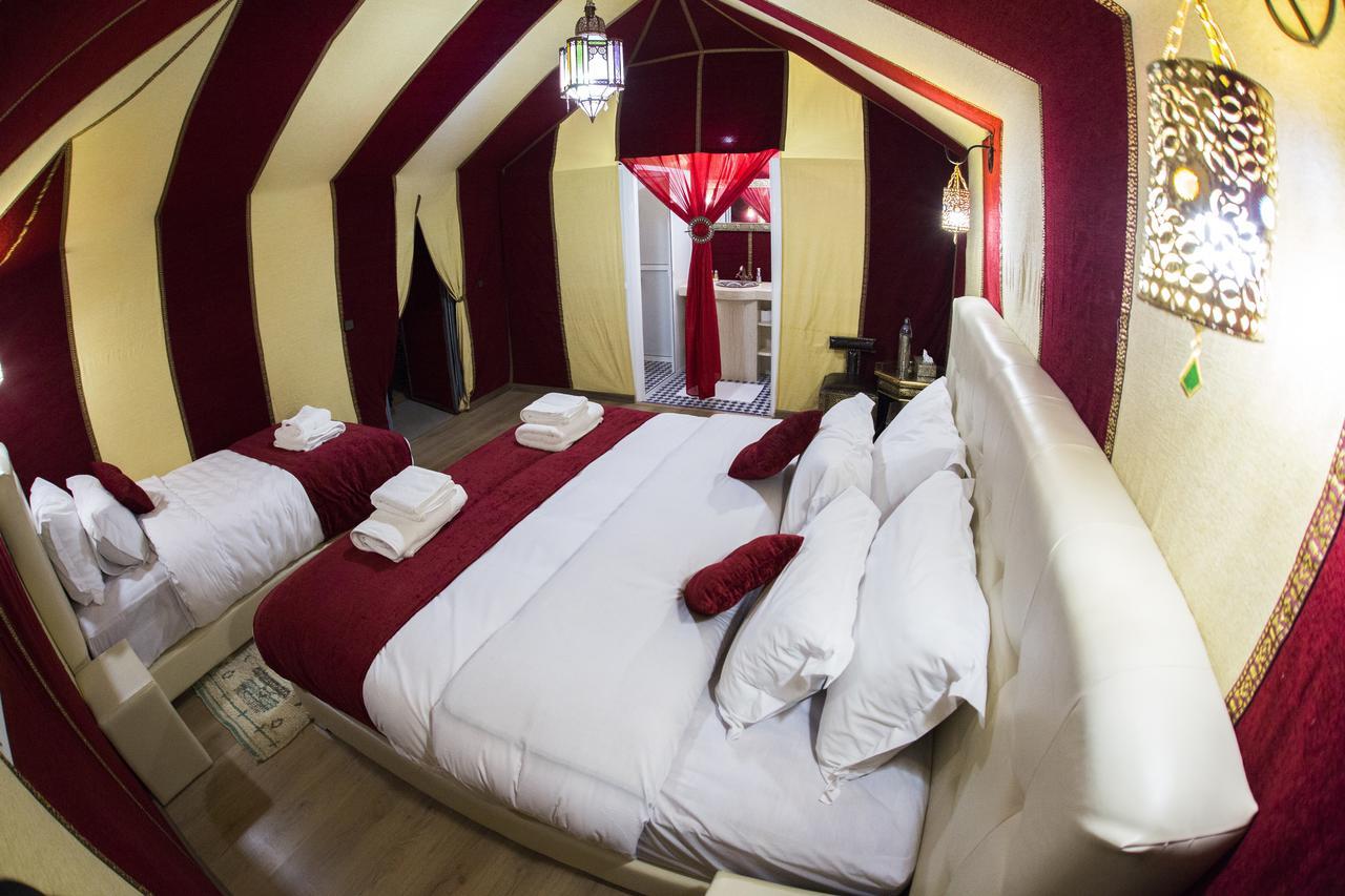 Hotel Sahara Sky Luxury Camp à Merzouga Extérieur photo